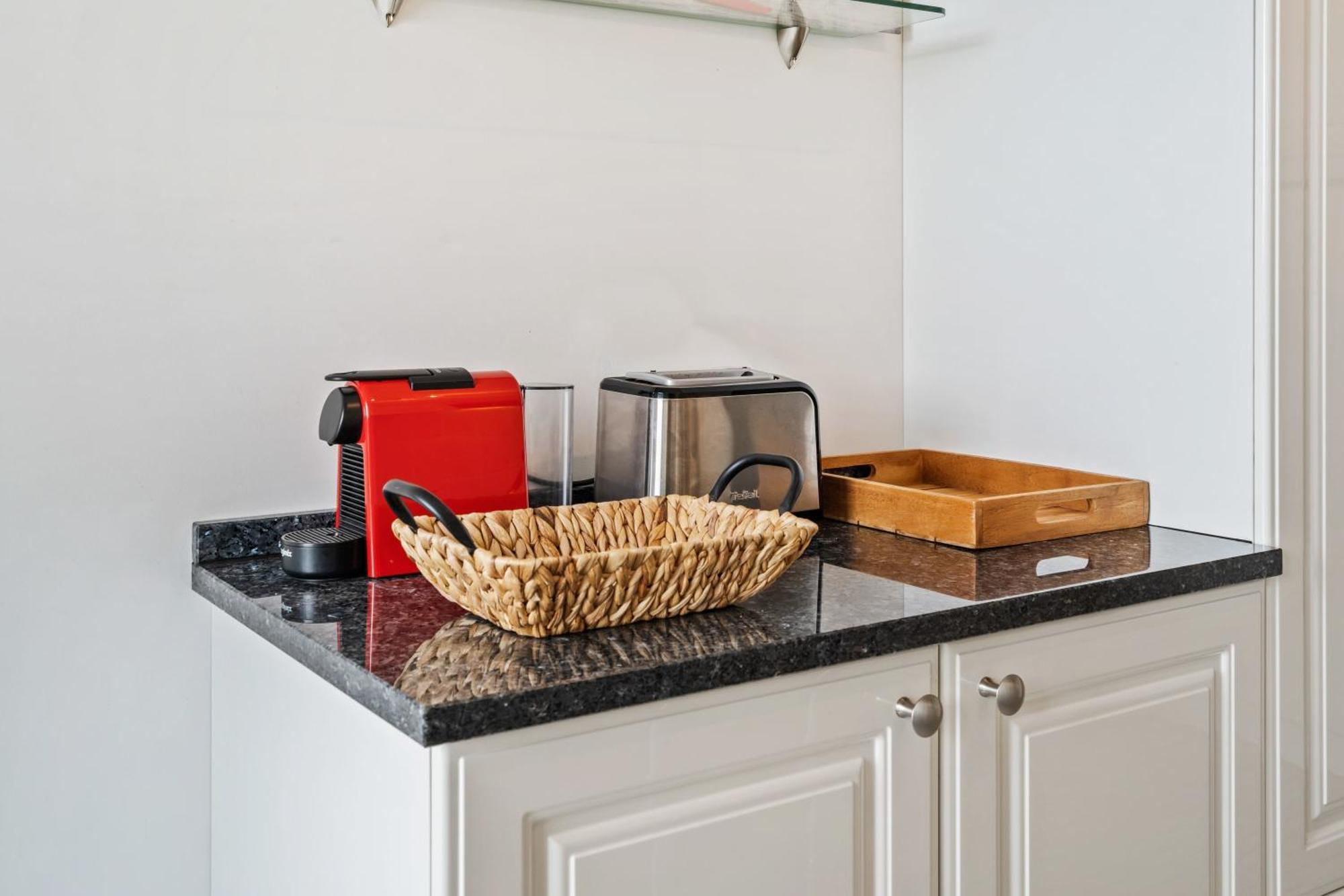 Stylish 2Br Apt In Limpertsberg, Near City Center Luxemburgo Exterior foto